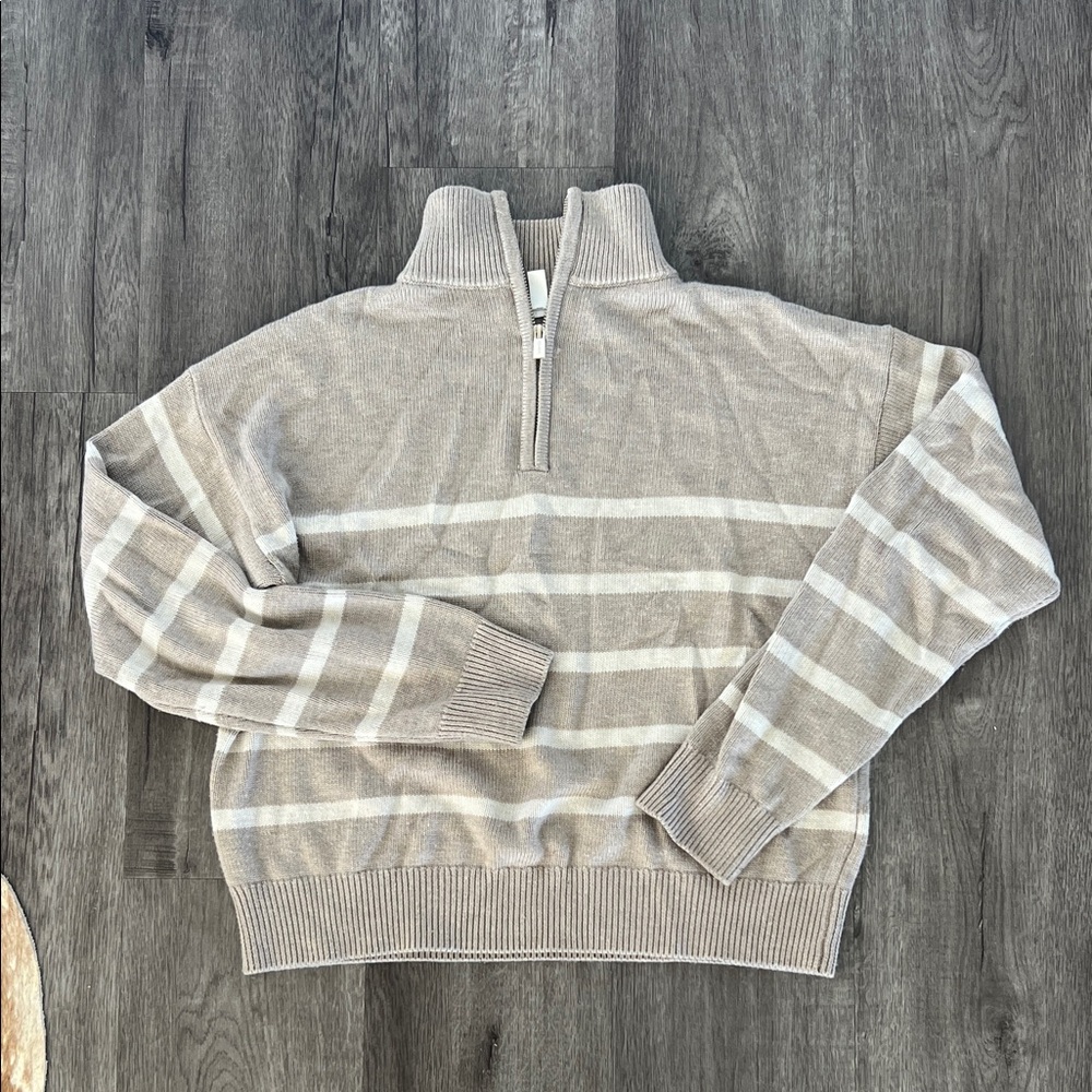 Splendid Taupe and Cream Half-Zip Sweater